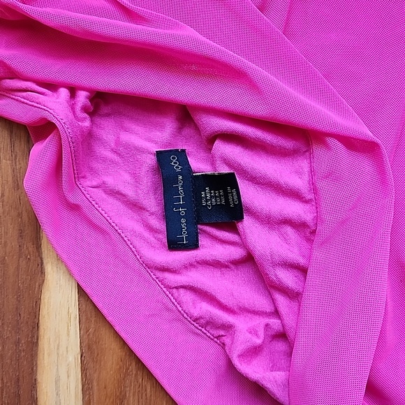 NWOT House of Harlow 1960 hot pink one shoulder 2 piece set size M mesh - Picture 6 of 17